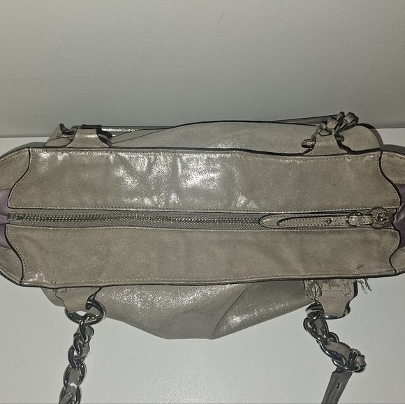 Coach 2011 G1194-18694 Chelsea East West Champagne Shimmer Leather Shoulder Bag - Picture 6 of 16